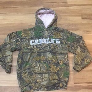 Cabela’s camouflage hooded sweatshirt
